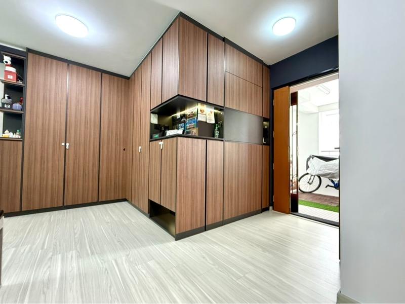 184A Marsiling Greenview HDB Apartment For Sale, $800,000, 3 Bed 2 Bath 1,216 sqft $658.00 psf