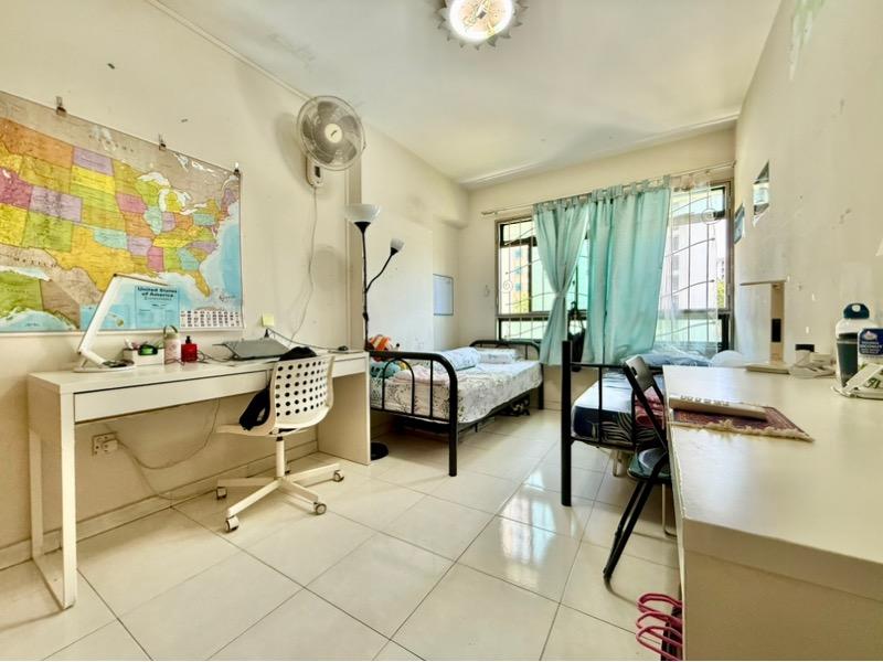 686C Jurong West Central 1 HDB Apartment For Sale, $650,000, 3 Bed 2 Bath 1,194 sqft $544.00 psf