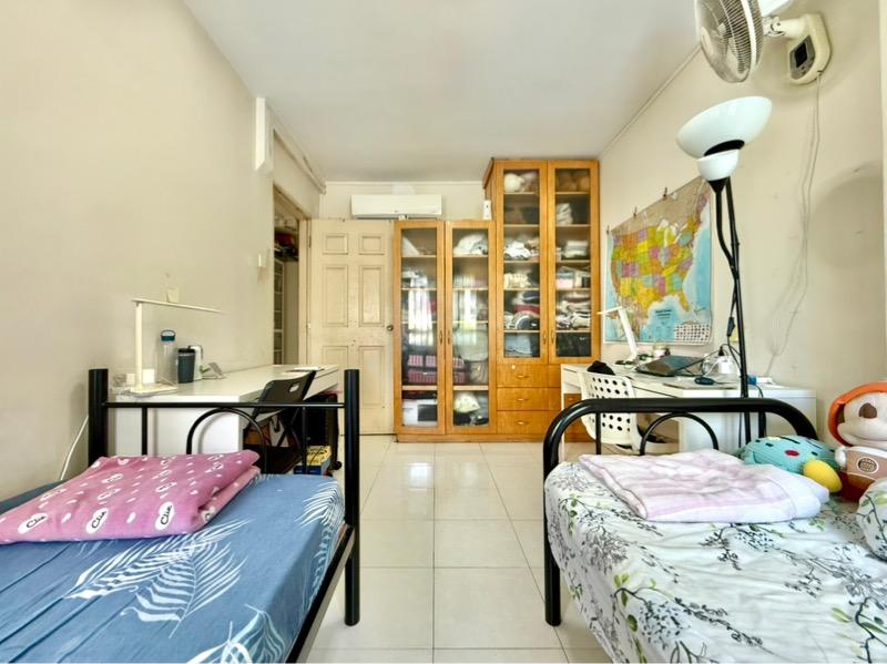 686C Jurong West Central 1 HDB Apartment For Sale, $650,000, 3 Bed 2 Bath 1,194 sqft $544.00 psf