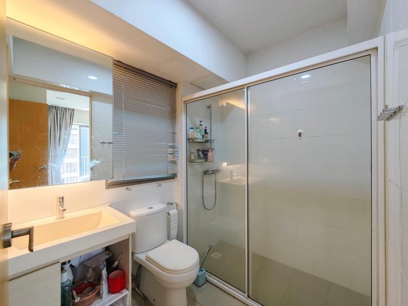 HDB Apartment for Sale, 519C Tampines Central 8 HDB Apartment For Sale, $910,000, 3 Bed 2 Bath 904 sqft $1,007.00 psf, SGD 910,000 | 99-year Leasehold