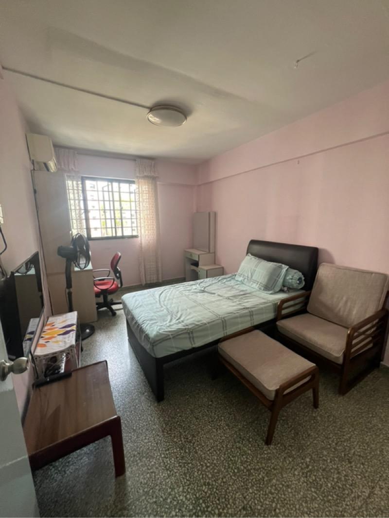 HDB Apartment for Sale, 251 Jurong East Street 24 HDB Apartment For Sale, $518,000, 3 Bed 2 Bath 86 sqft $6,023.00 psf, SGD 518,000 | 99-year Leasehold