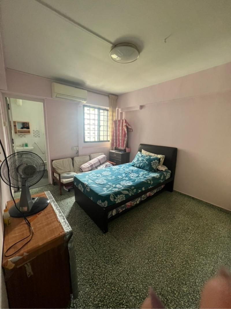 HDB Apartment for Sale, 251 Jurong East Street 24 HDB Apartment For Sale, $518,000, 3 Bed 2 Bath 86 sqft $6,023.00 psf, SGD 518,000 | 99-year Leasehold