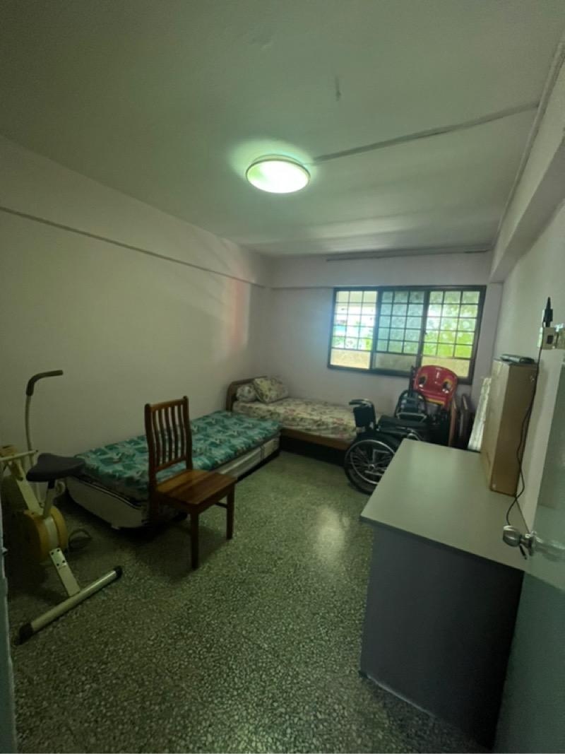 HDB Apartment for Sale, 251 Jurong East Street 24 HDB Apartment For Sale, $518,000, 3 Bed 2 Bath 86 sqft $6,023.00 psf, SGD 518,000 | 99-year Leasehold