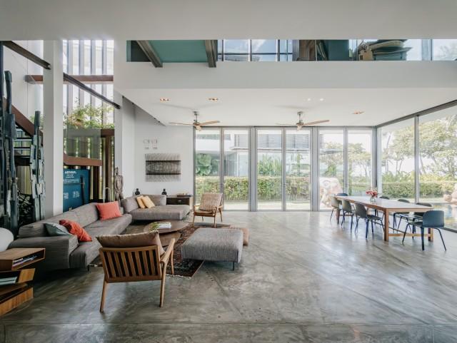 Bungalow for Sale, Sentosa Cove Bungalow House For Sale, $16,000,000, 6 Bed 4 Bath 5,268 sqft $2,093.00 psf, SGD 16,000,000 | 99-year Leasehold