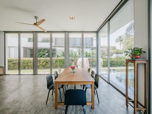 Bungalow for Sale, Sentosa Cove Bungalow House For Sale, $16,000,000, 6 Bed 4 Bath 5,268 sqft $2,093.00 psf, SGD 16,000,000 | 99-year Leasehold