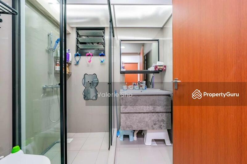 HDB Flat for Sale, 604B Tampines Avenue 9, SGD 868,000 | 99-year lease