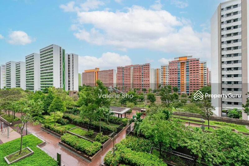 HDB Flat for Sale, 604B Tampines Avenue 9, SGD 868,000 | 99-year lease
