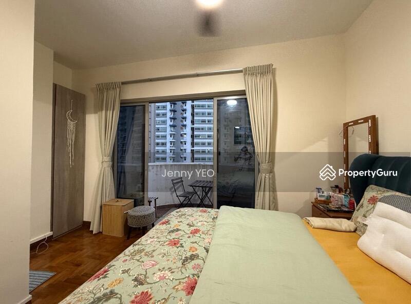 Condominium for Sale, The Bayshore, SGD 2,580,000 | 99-year lease