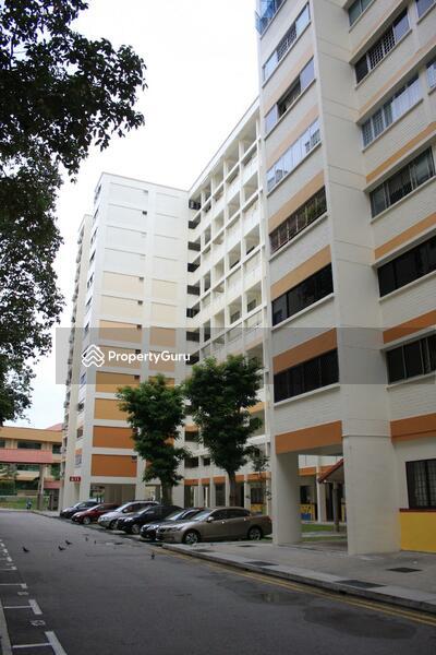 HDB Flat for Sale, 611 Yishun Street 61, SGD 950,000 | 99-year lease