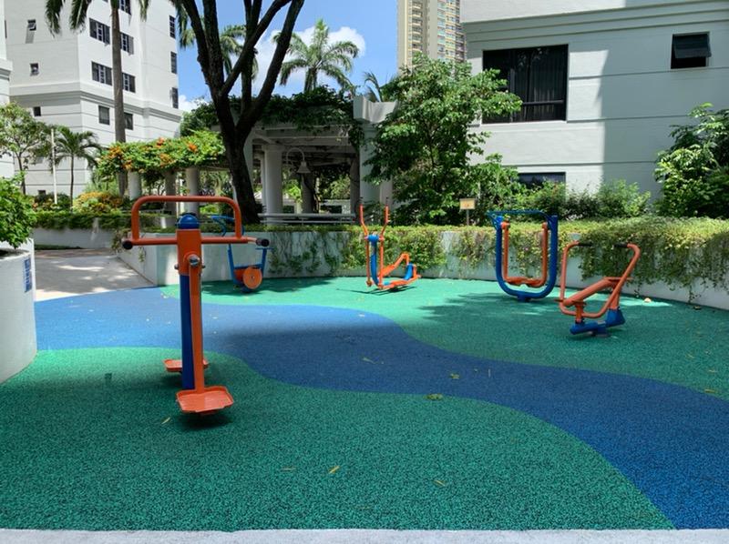 Central Green Condominium For Sale, $2,420,000, 3 Bed 3 Bath 1,292 sqft $1,873.00 psf