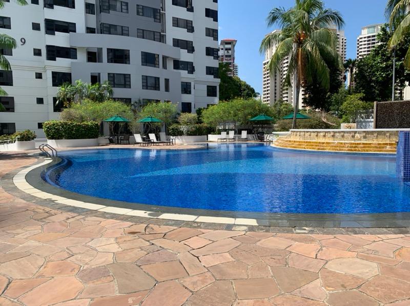 Central Green Condominium For Sale, $2,420,000, 3 Bed 3 Bath 1,292 sqft $1,873.00 psf