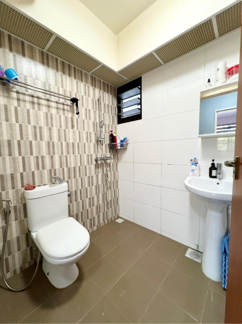 HDB Apartment for Sale, 610C Tampines North Drive 1 HDB Apartment For Sale, $758,000, 3 Bed 2 Bath 1,001 sqft $757.00 psf, SGD 758,000