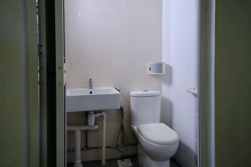 HDB Apartment for Sale, 47 Teban Gardens Road HDB Apartment For Sale, $350,000, 3 Bed 2 Bath 731 sqft $479.00 psf, SGD 350,000 | 99-year Leasehold