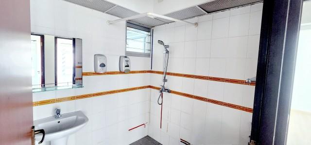 22 Ghim Moh Link HDB Apartment For Sale, $949,000, 3 Bed 2 Bath 990 sqft $959.00 psf