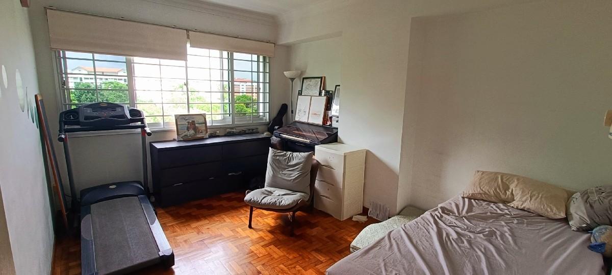 460 Pasir Ris Drive 4 HDB Apartment For Sale, $940,000, 4 Bed 2 Bath 1,550 sqft $606.00 psf