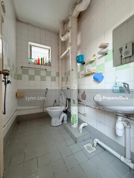 317 Woodlands Street 31