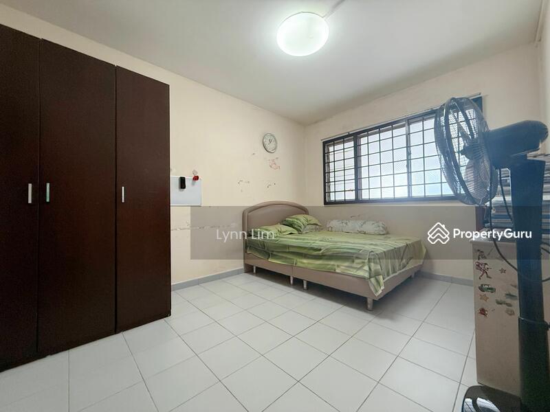 317 Woodlands Street 31