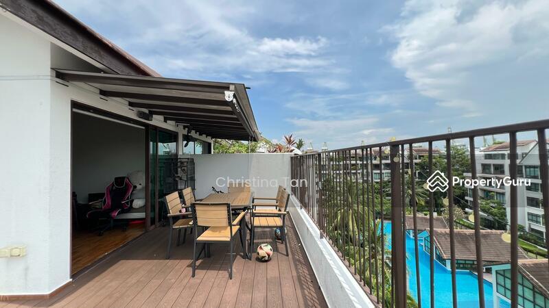 Prop-GPT: Condominium: D05  Varsity Park Condominium