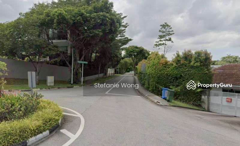 Prop-GPT: Bungalow - Good Class: D10  Queen Astrid Park
