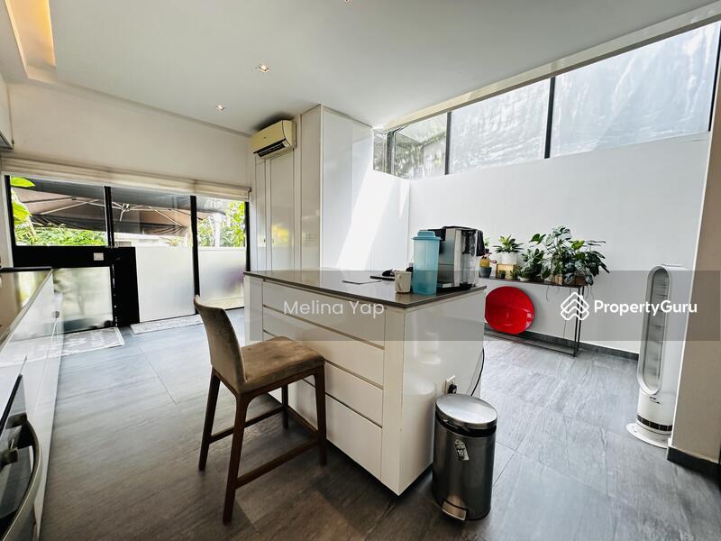 Condominium for Sale, Ridgewood Condominium, SGD 5,290,000 | 999-year lease