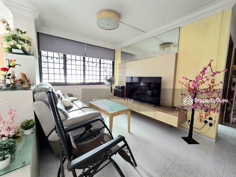 Prop-GPT: HDB Flat: D19  929 Hougang Street 91