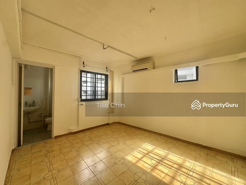 HDB Flat for Sale, 264 Jurong East Street 24, SGD 510,000 | 99-year lease
