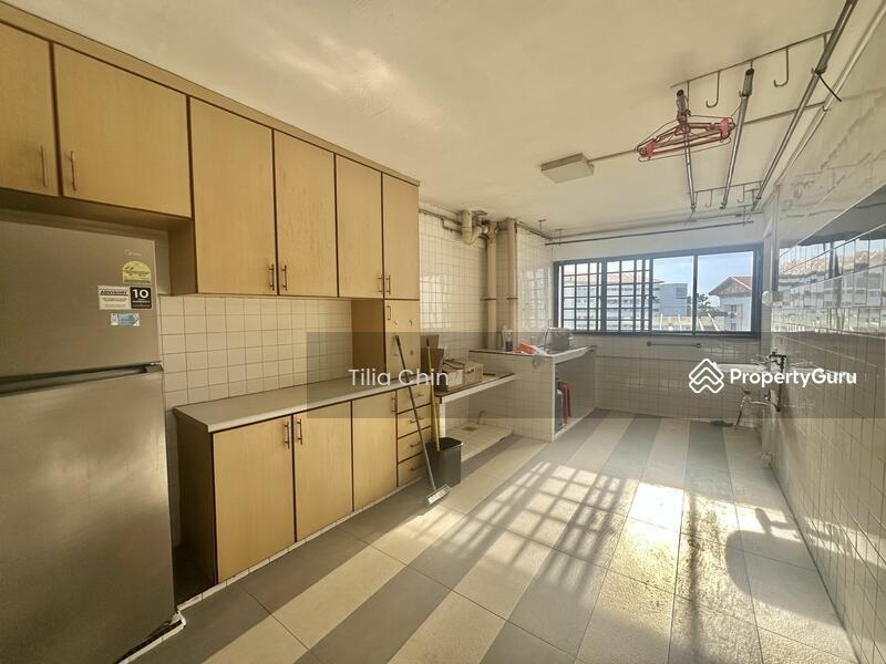 HDB Flat for Sale, 264 Jurong East Street 24, SGD 510,000 | 99-year lease