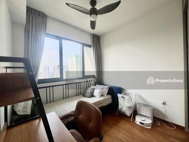 Condominium for Sale, Stirling Residences, SGD 1,499,999 | 99-year lease