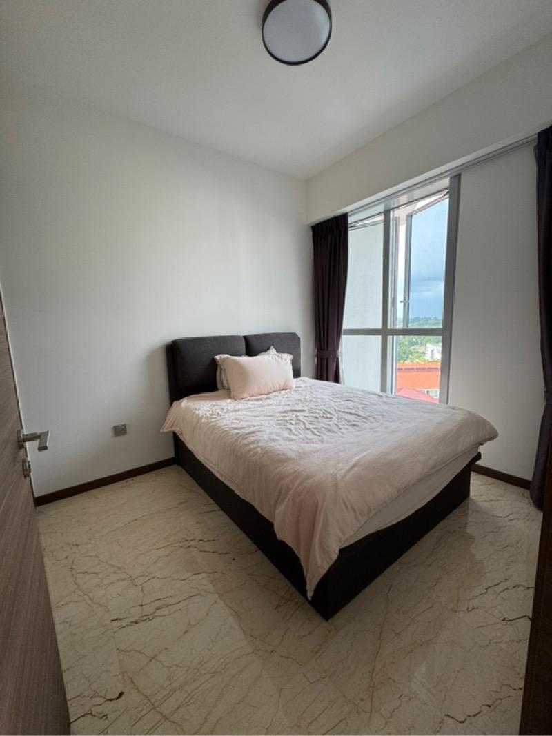 Condominium for Sale, Queens Peak Condominium For Sale, $1,180,000, 2 Bed 1 Bath 495 sqft $2,384.00 psf, SGD 1,180,000 | 99-year Leasehold