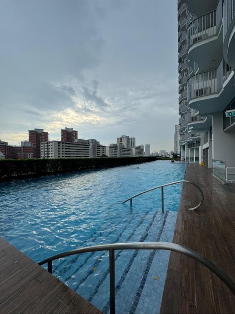 Condominium for Sale, Queens Peak Condominium For Sale, $1,180,000, 2 Bed 1 Bath 495 sqft $2,384.00 psf, SGD 1,180,000 | 99-year Leasehold