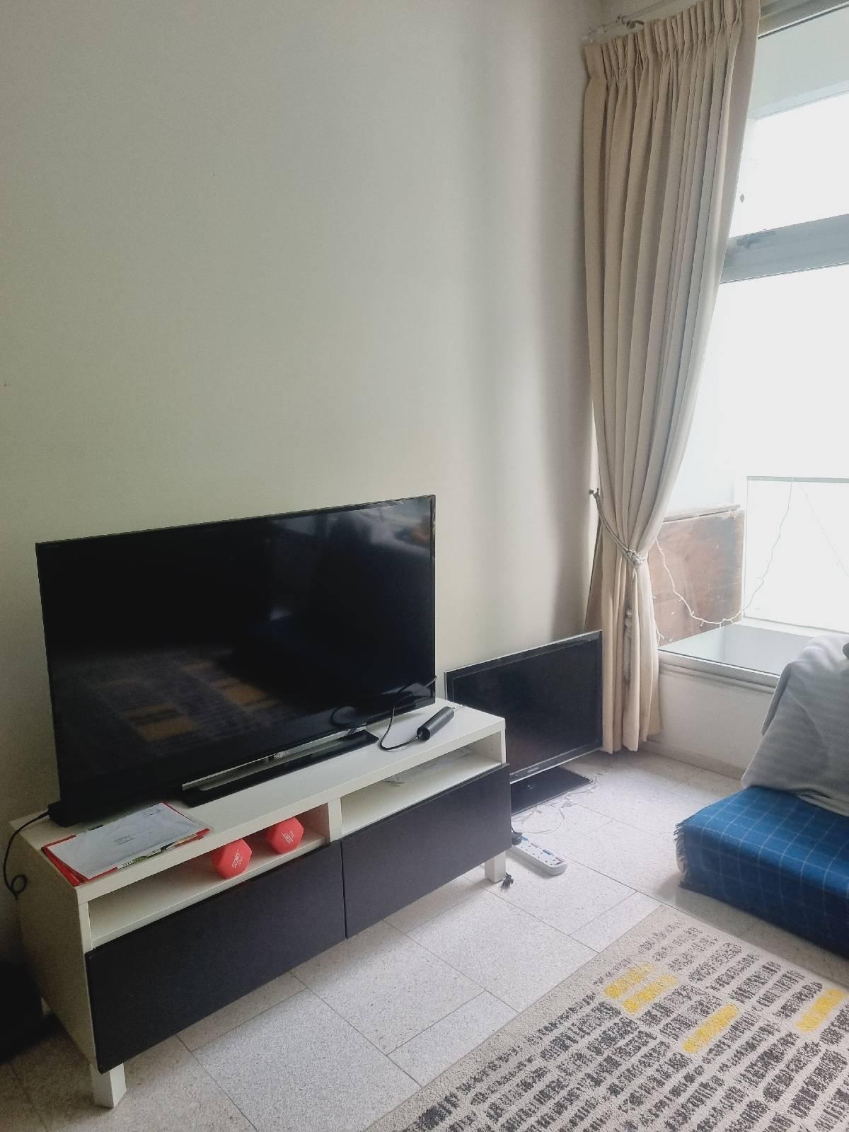 Kerrisdale Condominium For Sale, $1,950,000, 3 Bed 3 Bath 1,270 sqft $1,535.00 psf