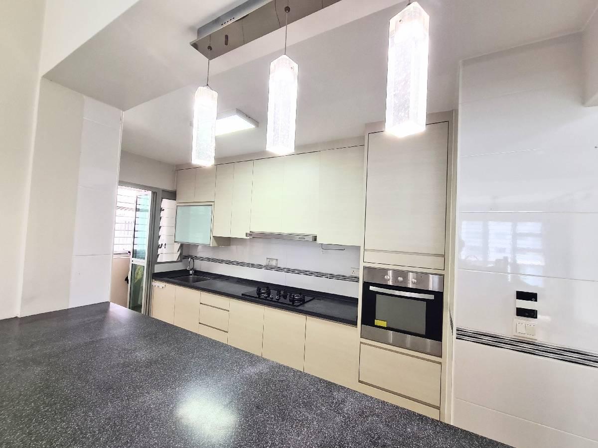 91A Telok Blangah Street 31 HDB Apartment For Sale, $920,000, 3 Bed 2 Bath 1,001 sqft $919.00 psf