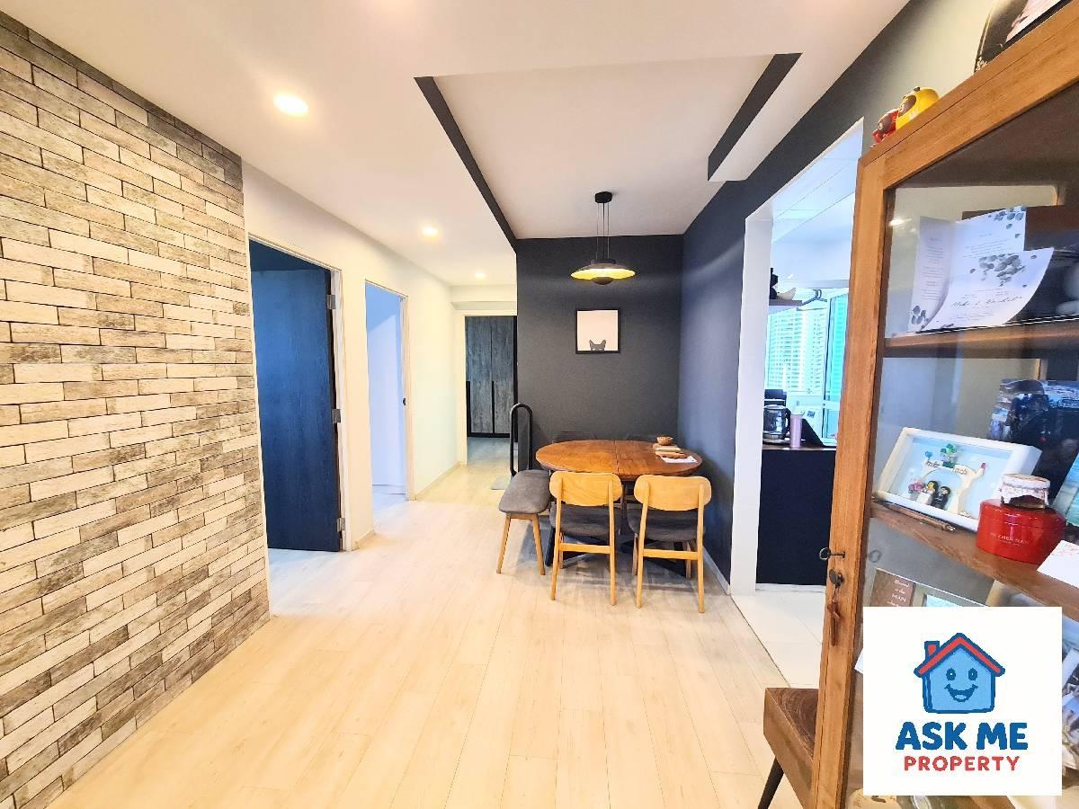 HDB Apartment for Sale, 130A Lorong 1 Toa Payoh HDB Apartment For Sale, $1,185,000, 3 Bed 2 Bath 1,001 sqft $1,184.00 psf, SGD 1,185,000 | 99-year Leasehold