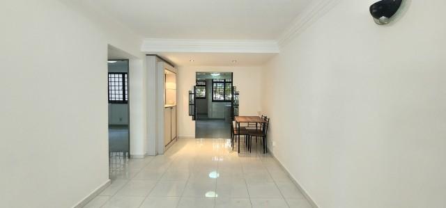 Prop-GPT: HDB Apartment: D12 Toa Payoh 55 Lorong 5 Toa Payoh