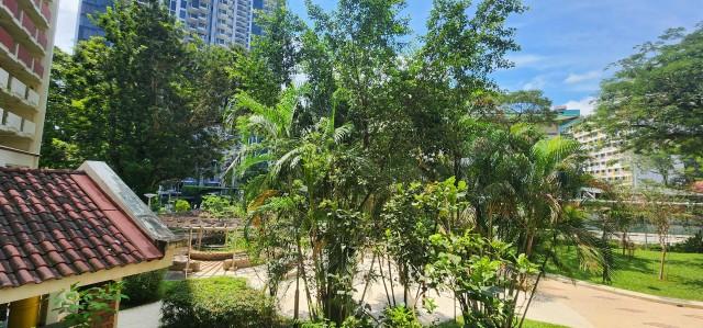 HDB Apartment for Sale, 55 Lorong 5 Toa Payoh HDB Apartment For Sale, $355,0001 Bath 732 sqft $485.00 psf, SGD 355,000 | 99-year Leasehold