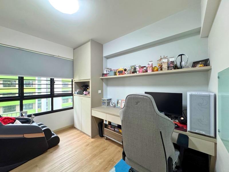 HDB Apartment for Sale, 601C Tampines Avenue 9 HDB Apartment For Sale, $750,000, 3 Bed 2 Bath 990 sqft $758.00 psf, SGD 750,000