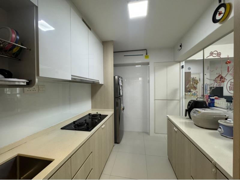 HDB Apartment for Sale, 601C Tampines Avenue 9 HDB Apartment For Sale, $750,000, 3 Bed 2 Bath 990 sqft $758.00 psf, SGD 750,000