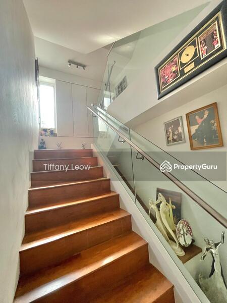 Semi-Detached for Sale, ***Must View!!! Modern 2.5 Sty Semi-D!!! Park 2 Cars!!!, SGD 5,500,000 | Freehold