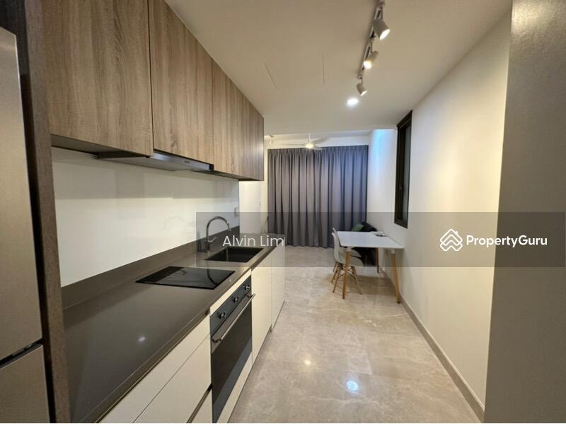 Condominium for Sale, Park Place Residences, SGD 1,100,000 | 99-year lease