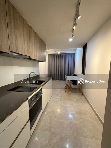 Condominium for Sale, Park Place Residences, SGD 1,100,000 | 99-year lease