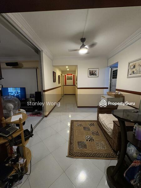 Prop-GPT: HDB Flat: D25  868 Woodlands Street 83