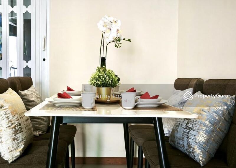 HDB Flat for Sale, 34 Margaret Drive, SGD 1,300,000 | 99-year lease