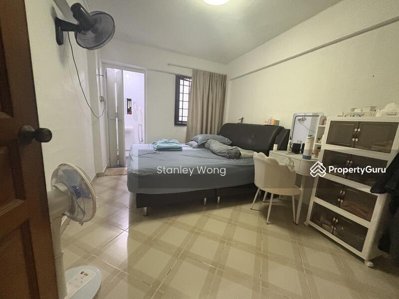 HDB Flat for Sale, 774 Yishun Avenue 3, SGD 419,999 | 99-year lease