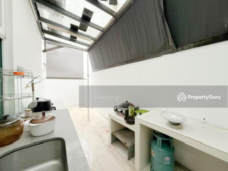 Semi-Detached for Sale,  Super Convenient n Affordable Large Semi D with Lift n Pool for Sale, SGD 5,990,000 | 999-year lease