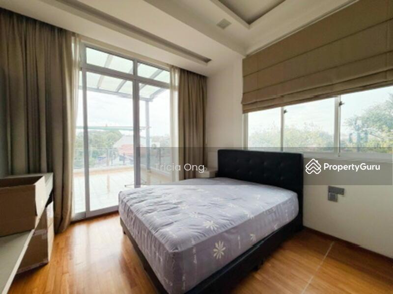 Semi-Detached for Sale,  Super Convenient n Affordable Large Semi D with Lift n Pool for Sale, SGD 5,990,000 | 999-year lease