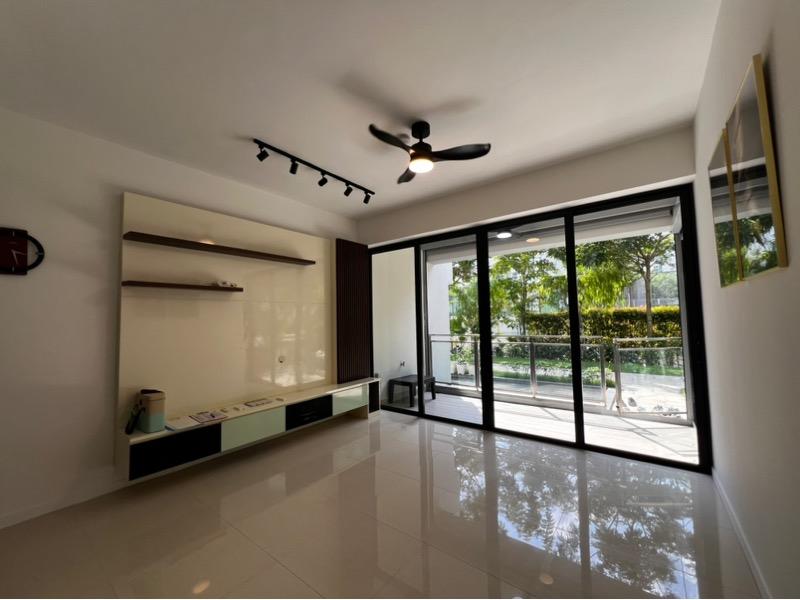 THE JOVELL Condominium For Sale, $1,300,000, 3 Bed 2 Bath 904 sqft $1,438.00 psf