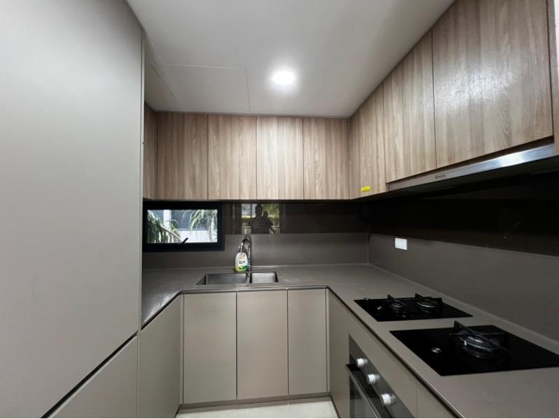 THE JOVELL Condominium For Sale, $1,300,000, 3 Bed 2 Bath 904 sqft $1,438.00 psf