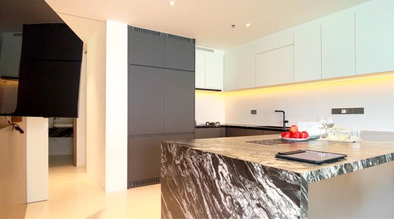 Condominium for Sale, The Oceanfront @ Sentosa Cove Condominium For Sale, $6,500,000, 4 Bed 5 Bath 3,025 sqft $2,149.00 ps, SGD 6,500,000 | 99-year Leasehold