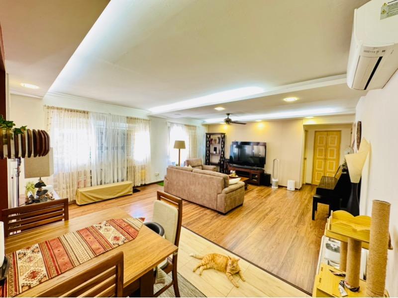 672 Jalan Damai HDB Apartment For Sale, $980,000, 4 Bed 2 Bath 1,431 sqft $685.00 psf