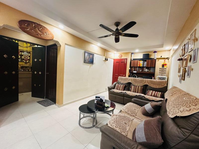 319 Ang Mo Kio Avenue 1 HDB Apartment For Sale, $470,000, 2 Bed 2 Bath 785 sqft $599.00 psf